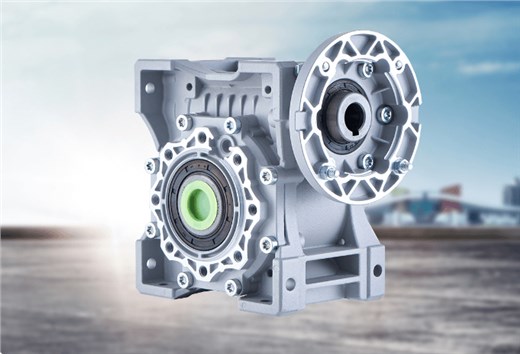 蝸輪減速機(jī)在輸送設(shè)備的使用中需要注意什么？